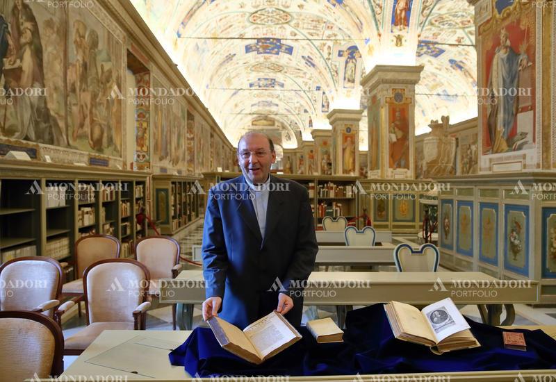 Mauro Mantovani S.D.B. Prefect of the Vatican Apostolic Library, showing some works by the French Catholic philosopher and mathematician Blaise Pascal, exhibited in the Sistine Hall of the Vatican Apostolic Library. Vatican City (Vatican), June 19th, 2023.