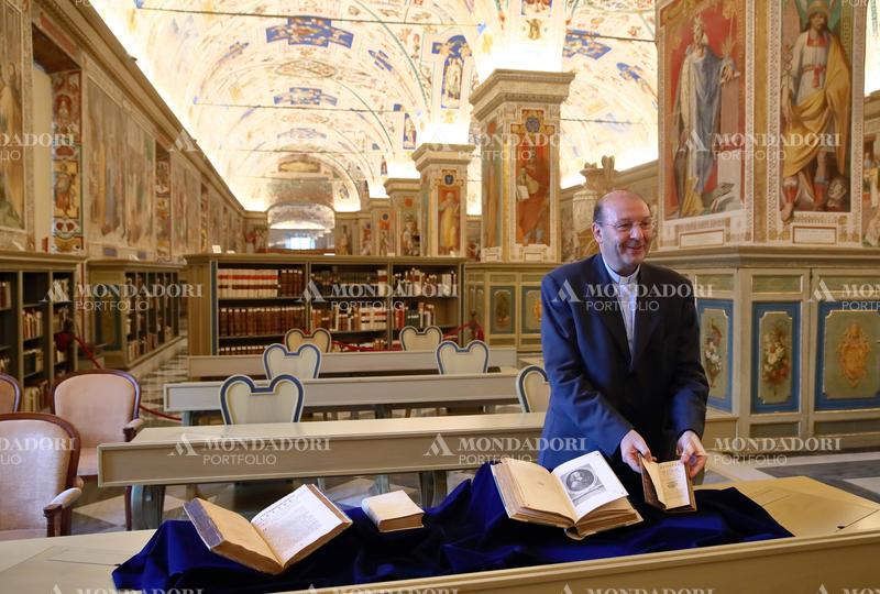Mauro Mantovani S.D.B. Prefect of the Vatican Apostolic Library, showing some works by the French Catholic philosopher and mathematician Blaise Pascal, exhibited in the Sistine Hall of the Vatican Apostolic Library. Vatican City (Vatican), June 19th, 2023.